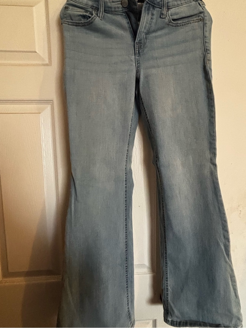 Aeropostale Light Wash Women's Flared Jeans